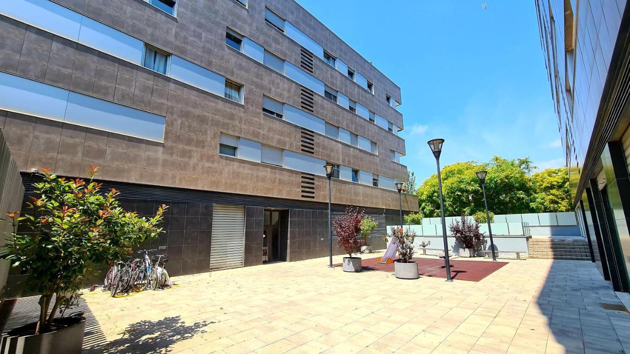Forum-Ccib-Relax Flats Sant Adria de Besos Εξωτερικό φωτογραφία