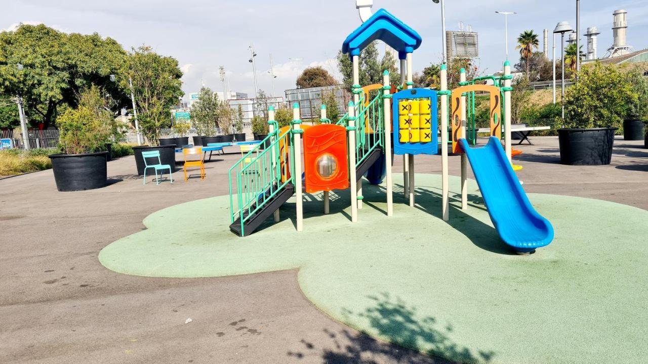 Forum-Ccib-Relax Flats Sant Adria de Besos Εξωτερικό φωτογραφία